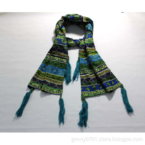 Fashion beaded scarf